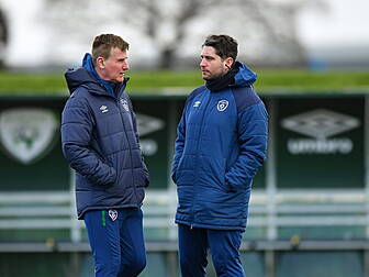 Stephen Kenny backs Higgins in...